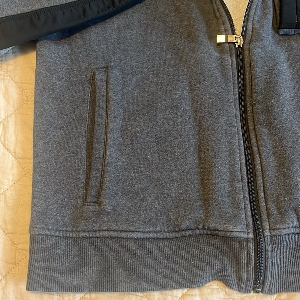 Calvin Klein zip up - Picture 4 of 5